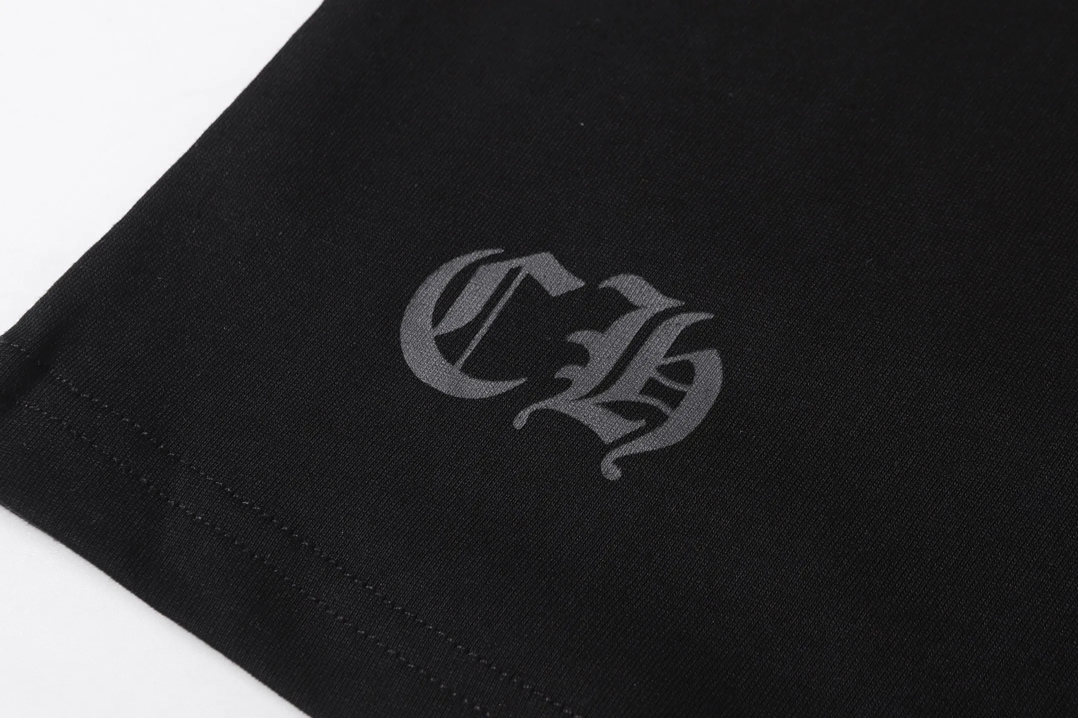 #K 2238 90 Chrome Hearts/ T Quality Colour： Black White Size: S M L XL